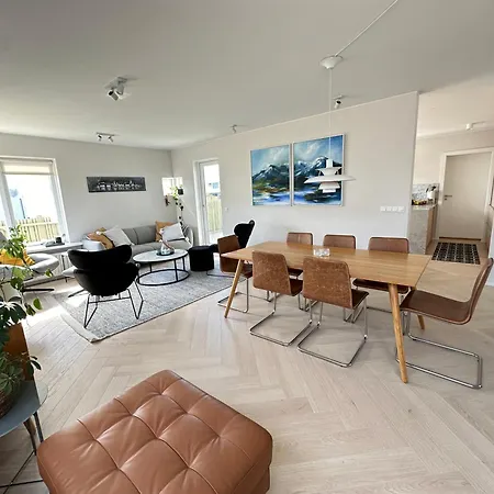 House Is Aflagrandi - West Side Of - Birta Feriehus