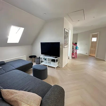 House Is Aflagrandi - West Side Of - Birta