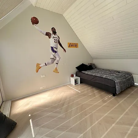 House Is Aflagrandi - West Side Of - Birta Feriehus *